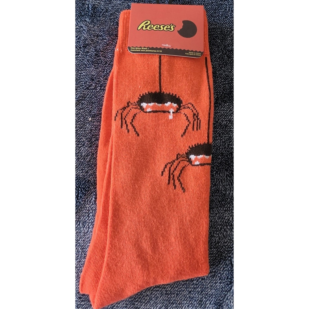 Reese's Crew Socks Size 8-12 Orange Polyester Blend Novelty